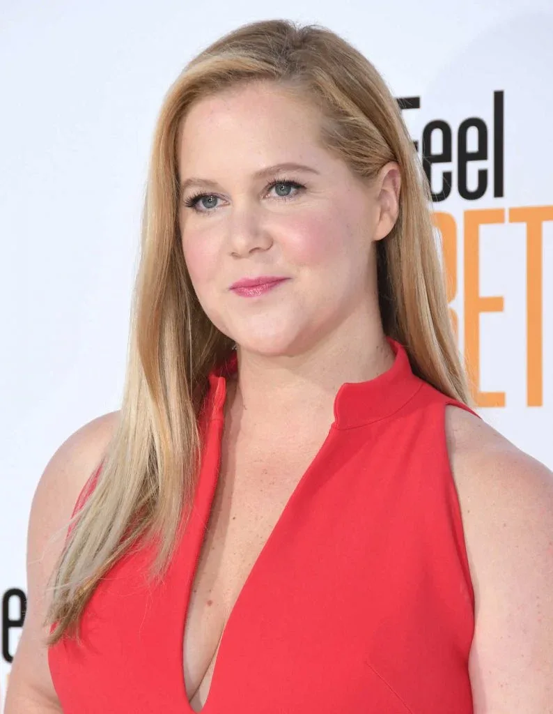 Amy Schumer photo 4 — Blue, Caucasian