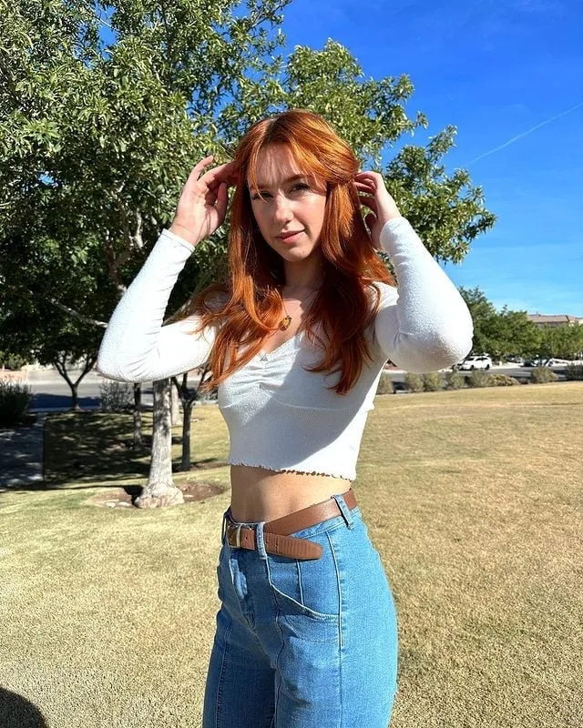 Ana Saia — TikTok Star, Mexican), (American
