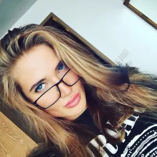 Anastasia Yankova photo 9 — Athletic, Green