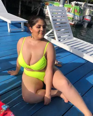 Andrea Lemus photo 5 — Latin, Plus Size Model
