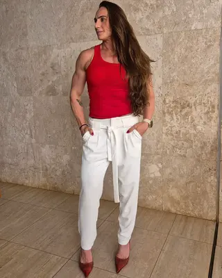 Andreia Pinheiro photo 2 — Fitness Trainer, Influencer, Sportswoman: CrossFit athlete, Muscular