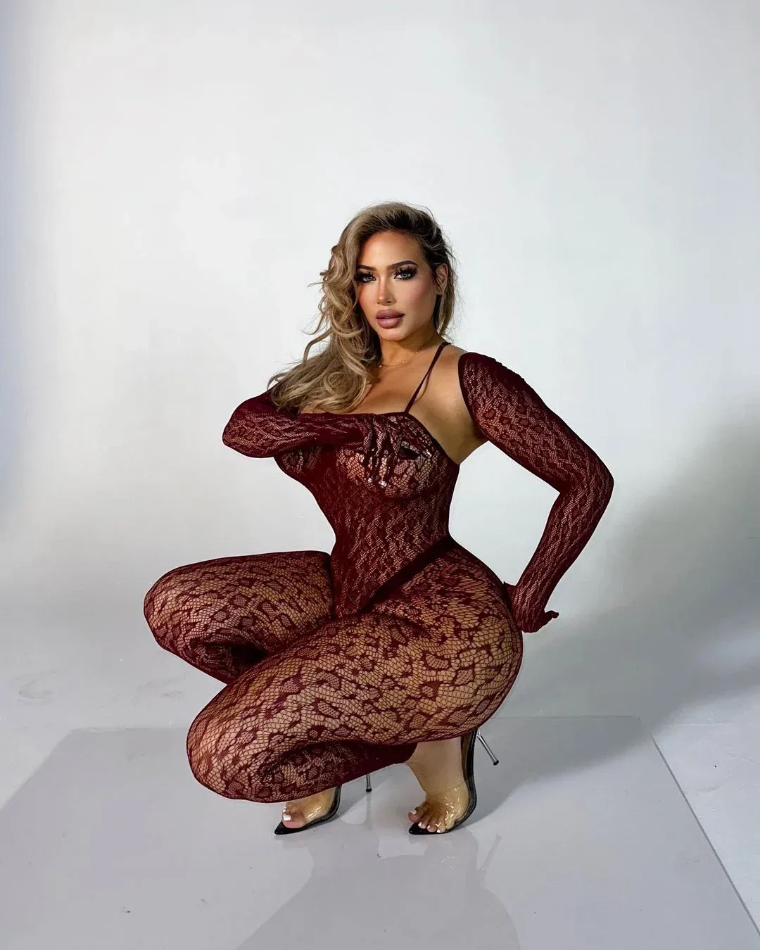 Anel Peralta photo 5 — Latin, Business Woman, Influencer, Plus Size Model