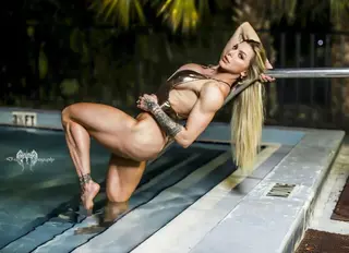 Angela Borges photo 11 — Caucasian, Bodybuilder, Fitness Model, Influencer, YouTuber