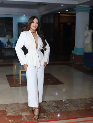 Angela Sanchez photo 12 — Presenter, Dominican