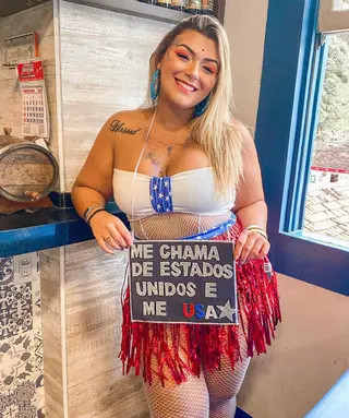Angelica Oliveira photo 6 — Influencer, Plus Size Model, Brazilian