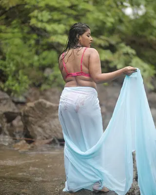 Anjali Gaud photo 7 — Indian, Black