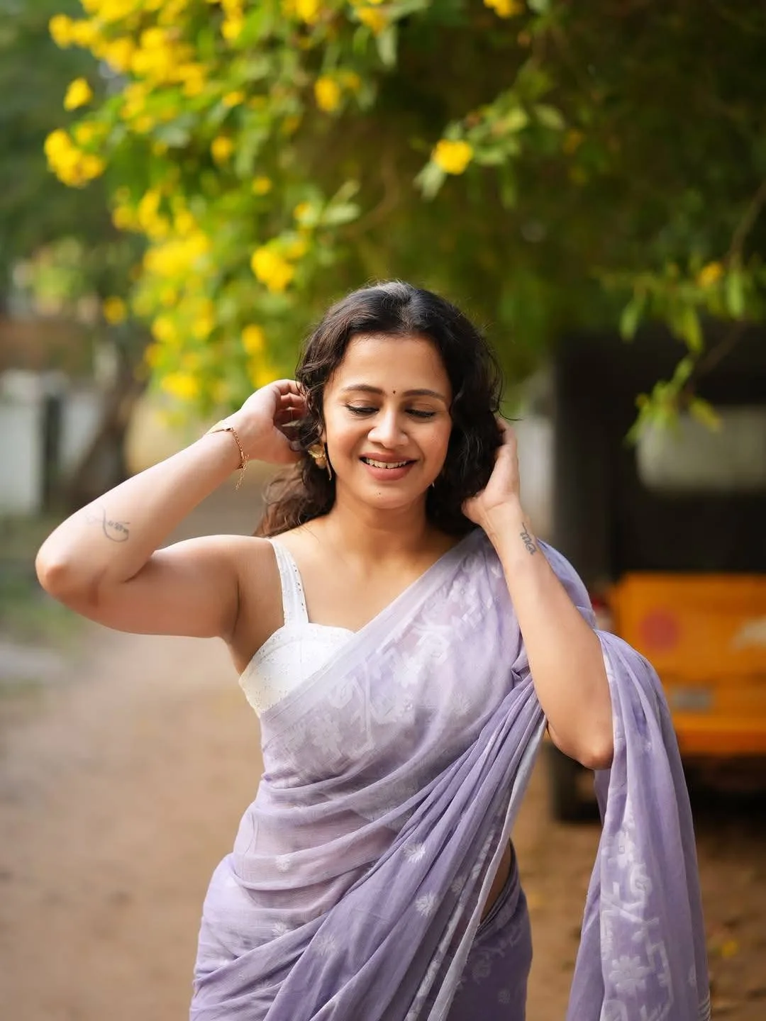 Anjana Rangan photo 10 — Brown, Asian