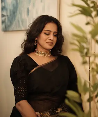 Anjana Rangan photo 5 — Asian, Glamour Model, Presenter