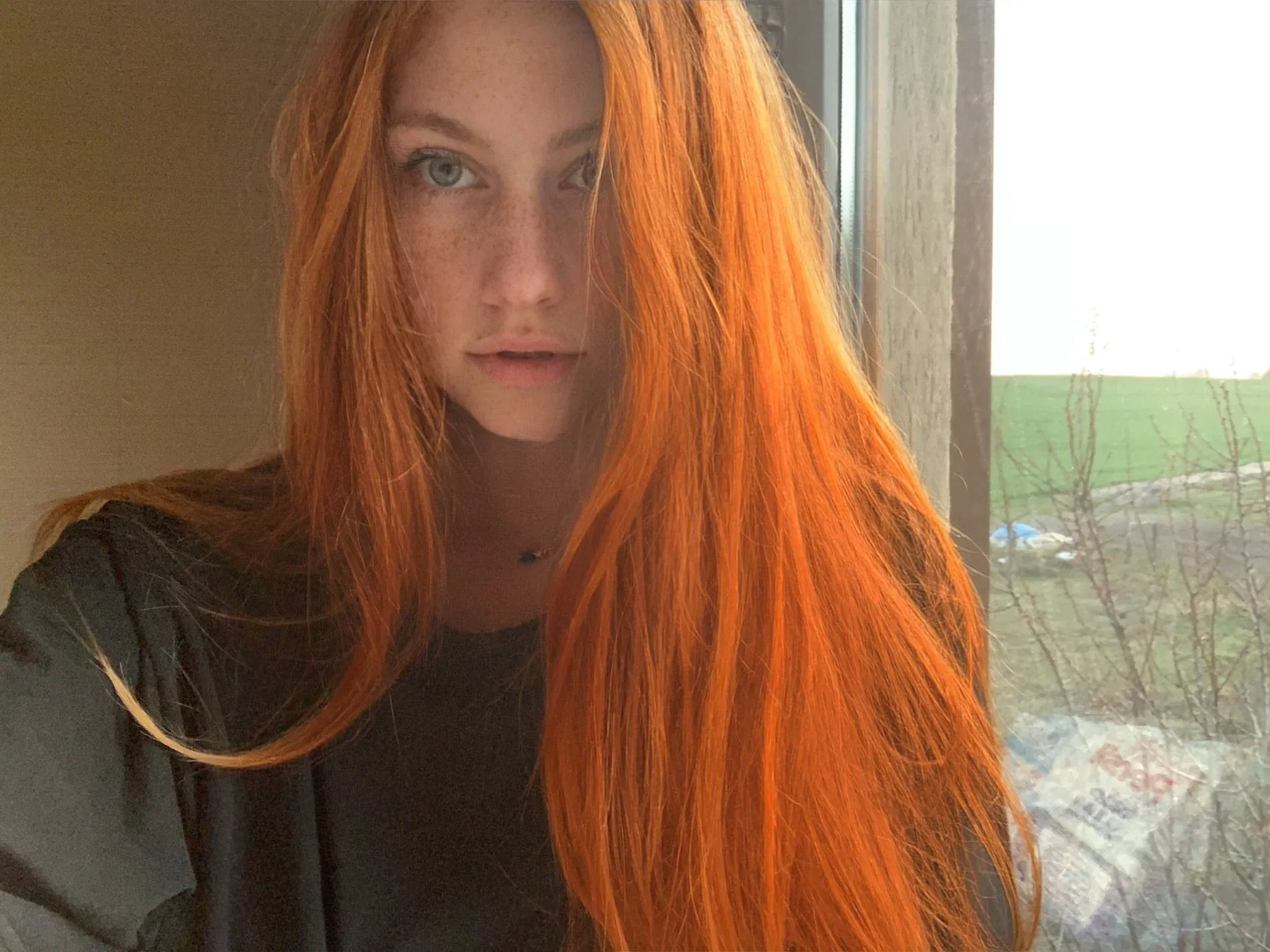 Ann Umbird photo 10 — Green, Caucasian