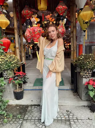 Anna Braveheart photo 1 — Ukrainian, Red