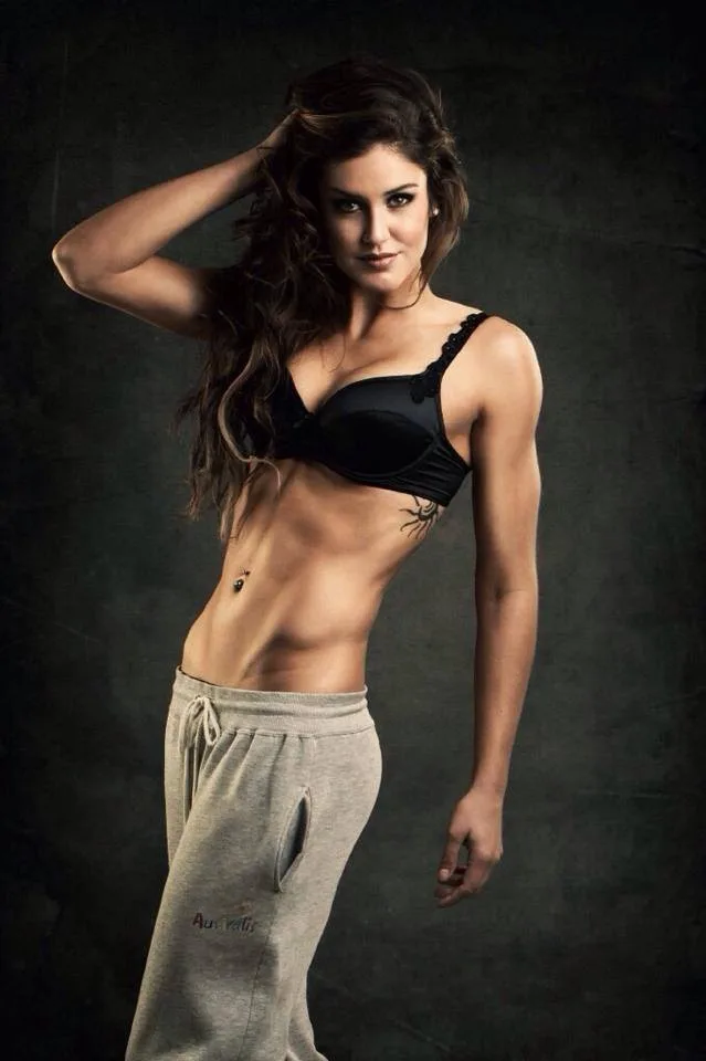 Anna Flanagan photo 3 — Athletic, Brown