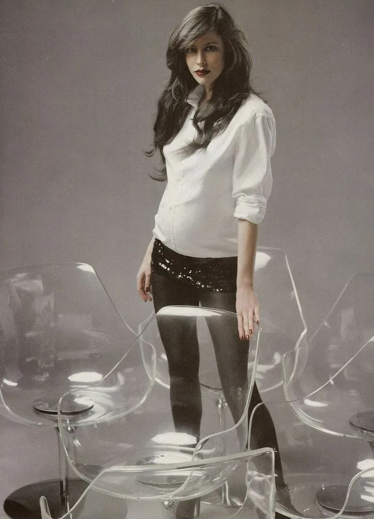 Anna Mouglalis photo 3 — Brown, Caucasian
