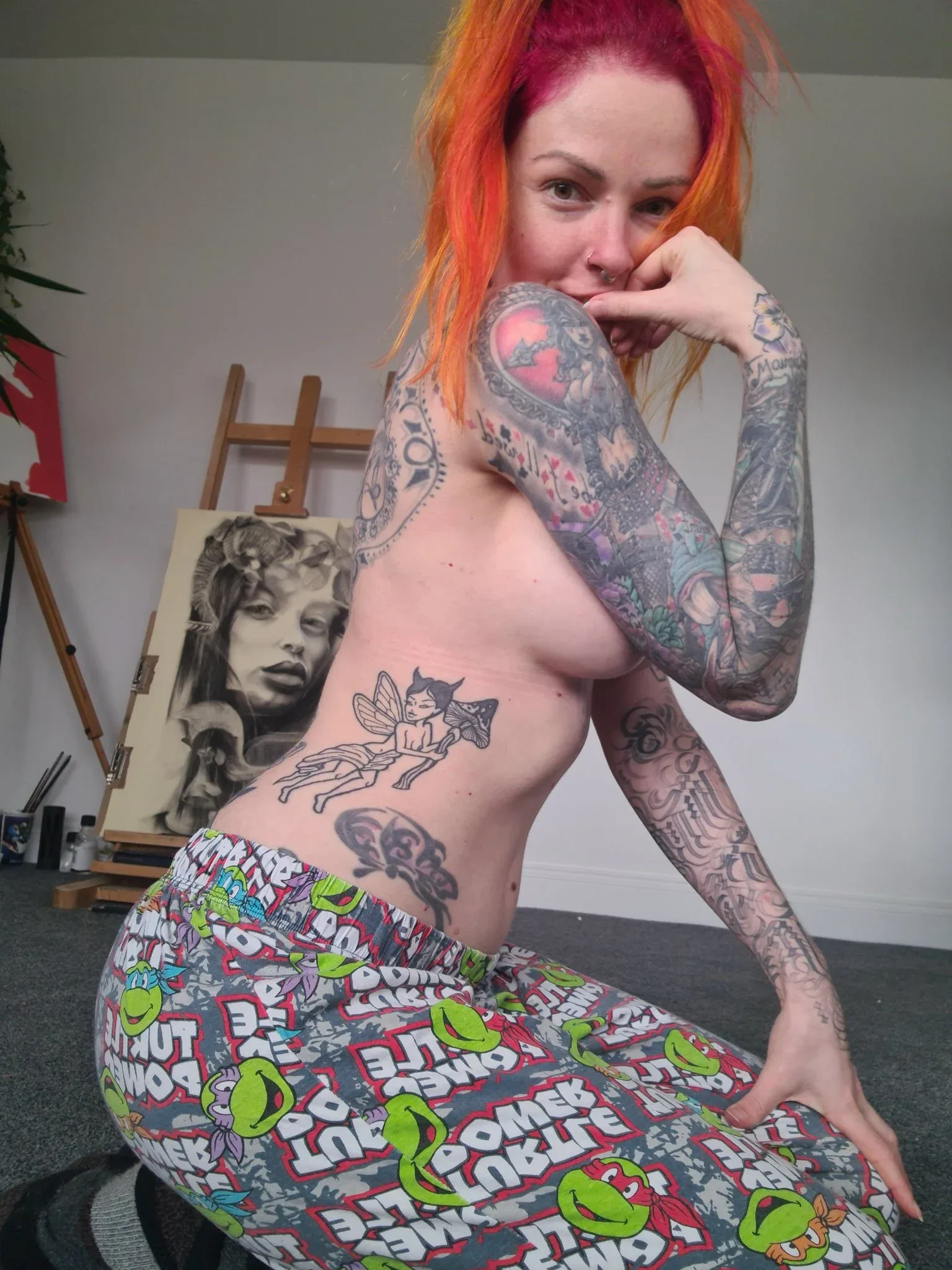 Anna Quinn photo 11 — Caucasian, Cosplayer (former), Hooters Girl