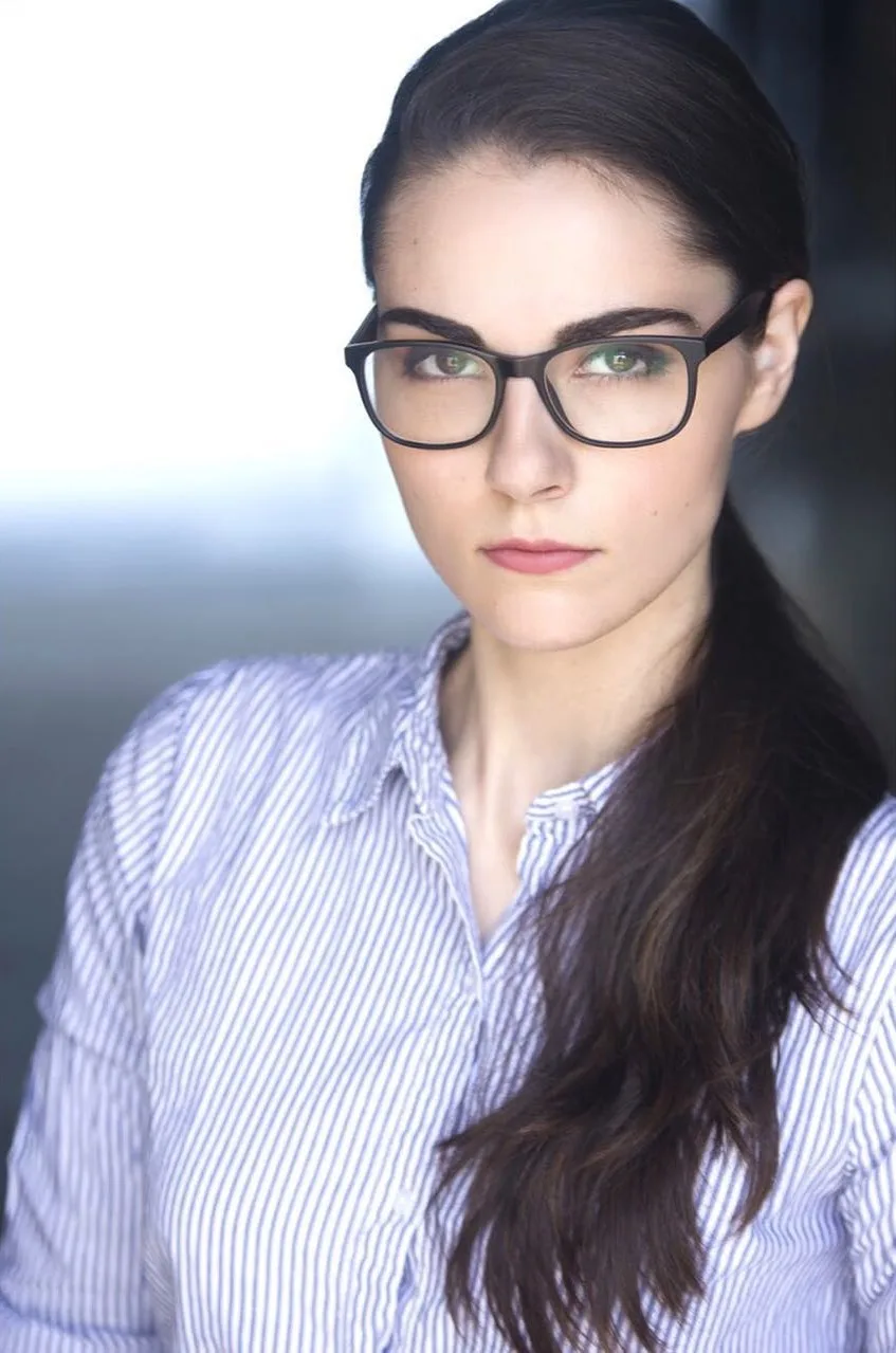 Anna Vanston photo 10 — Brown, Caucasian