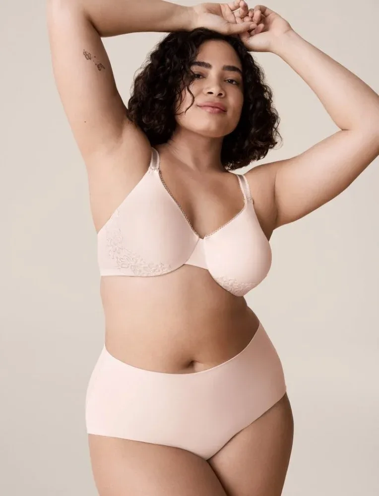 Annelise Cepero photo 13 — American, Black