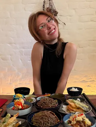 Annika Marx photo 1 — German, Brown