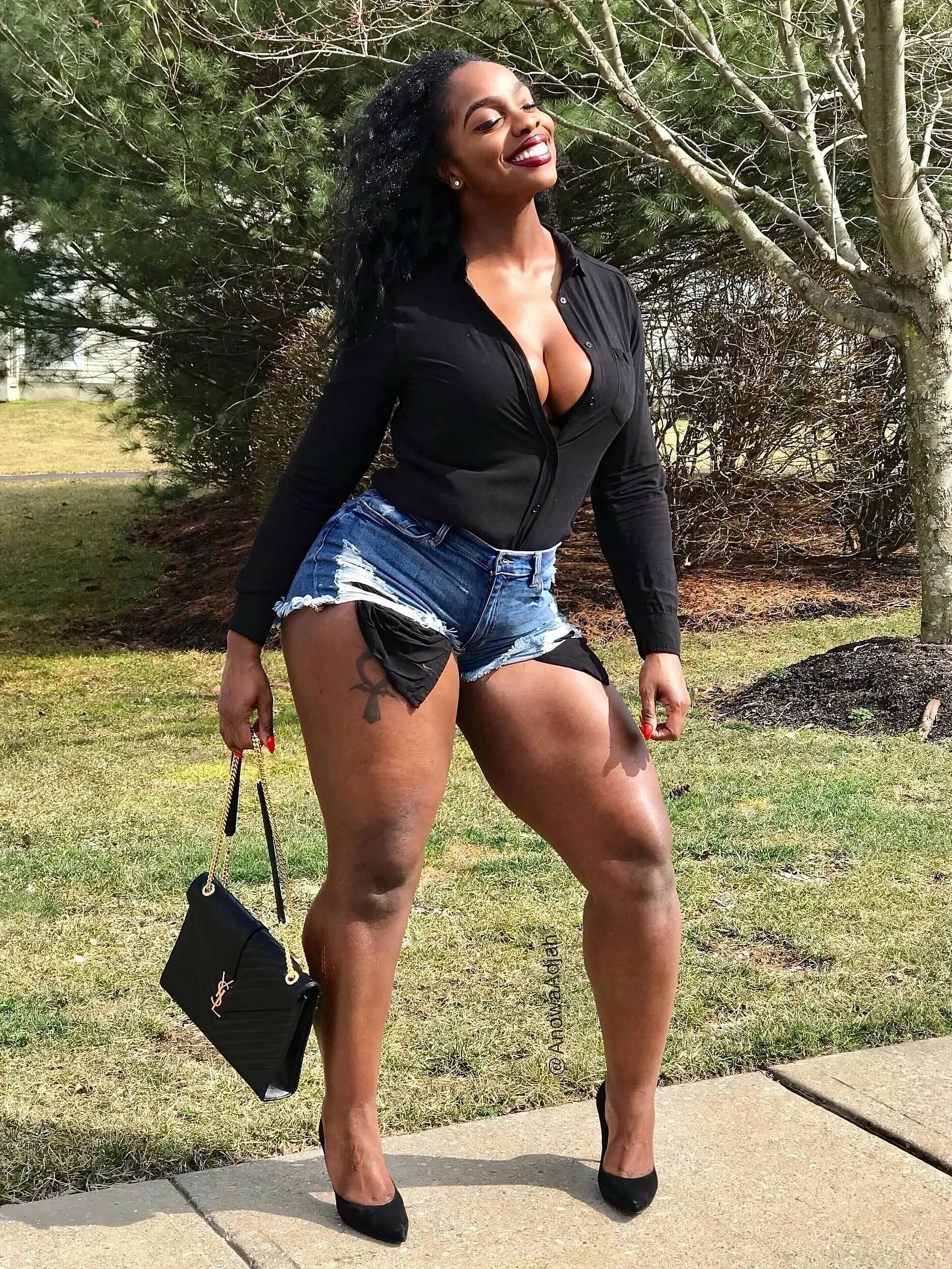 Anowa Adjah photo 17 — Black, Fitness Model, Fitness Trainer, Influencer