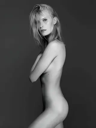 Antonella Balzer photo 7 — German, Blonde