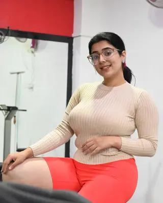 Apoorva Bhalla photo 13 — Indian, Black