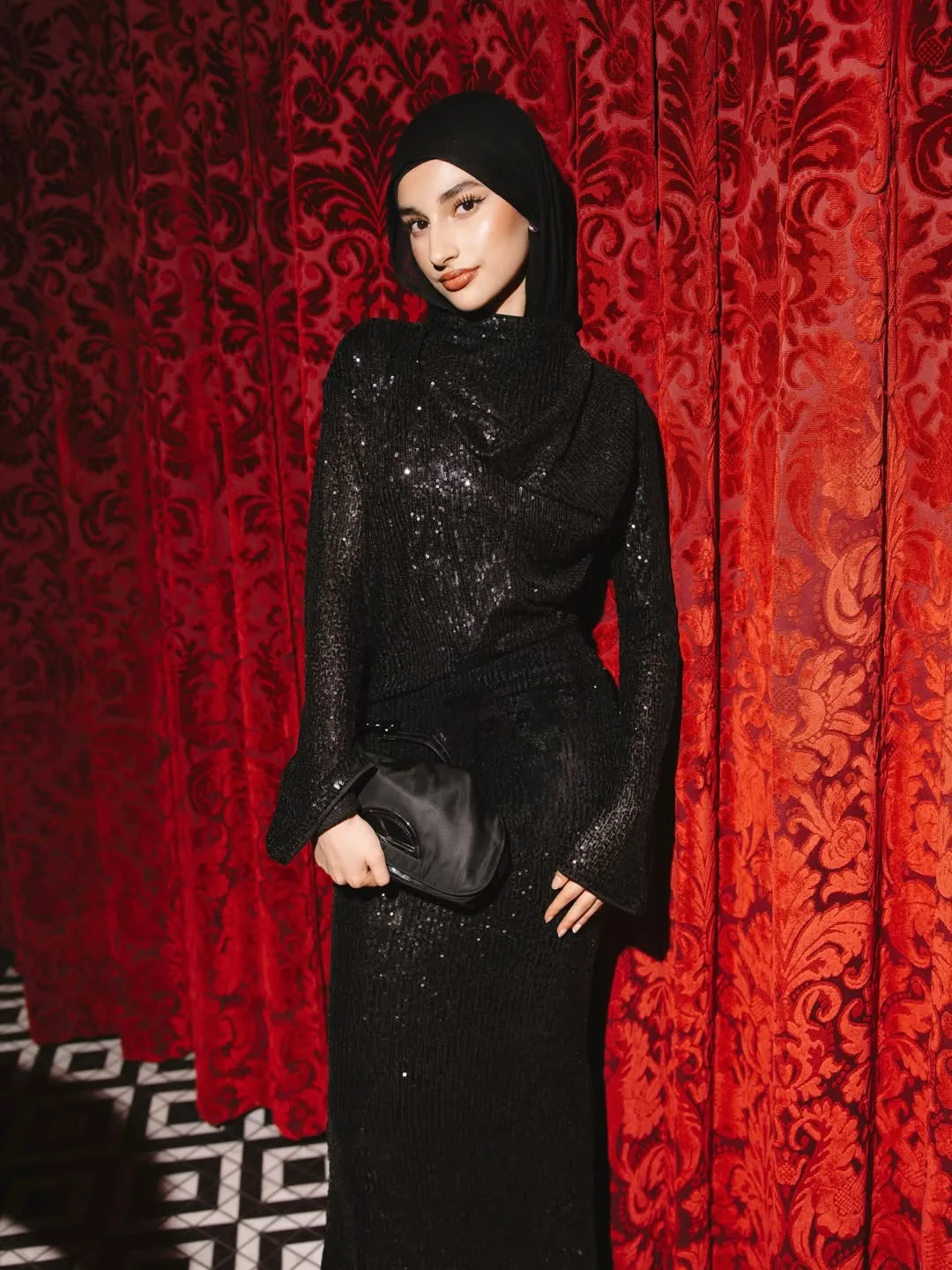 Ariana Elahi photo 2 — Middle Eastern, Content Creator (Non-Adult), TikTok Star