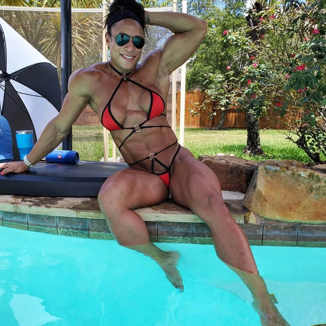 Asha Hadley photo 15 — Muscular, Brown