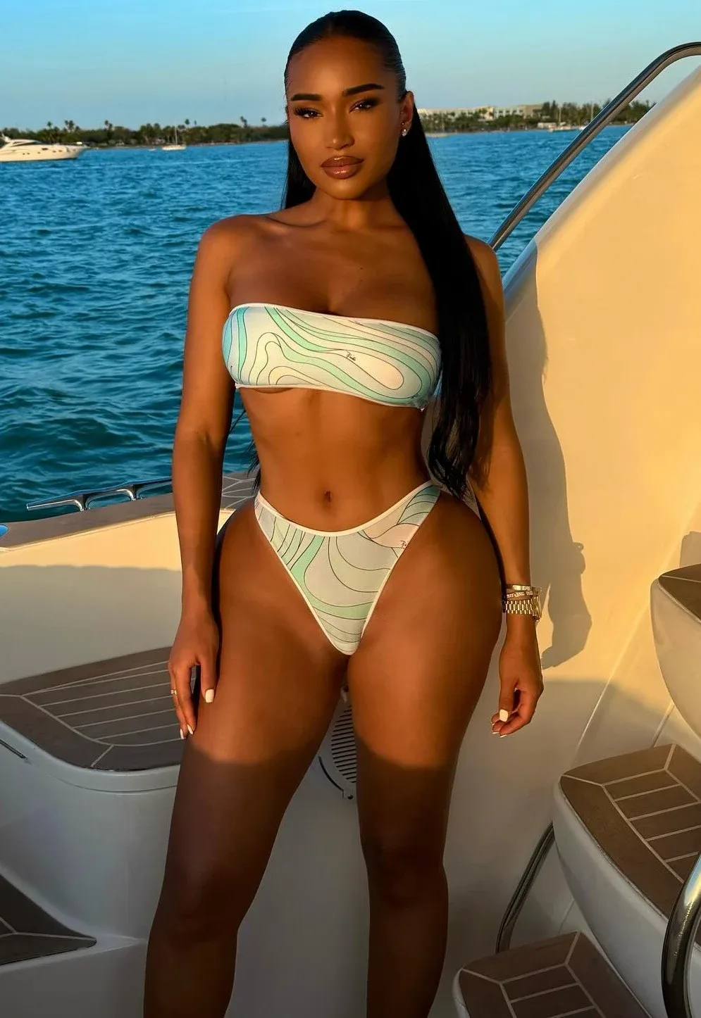 Ashley Ilene photo 12 — Content Creator (Non-Adult), Digital Creator, Fashion Designer, Glamour Model, Influencer, Model, American),  (Dominican