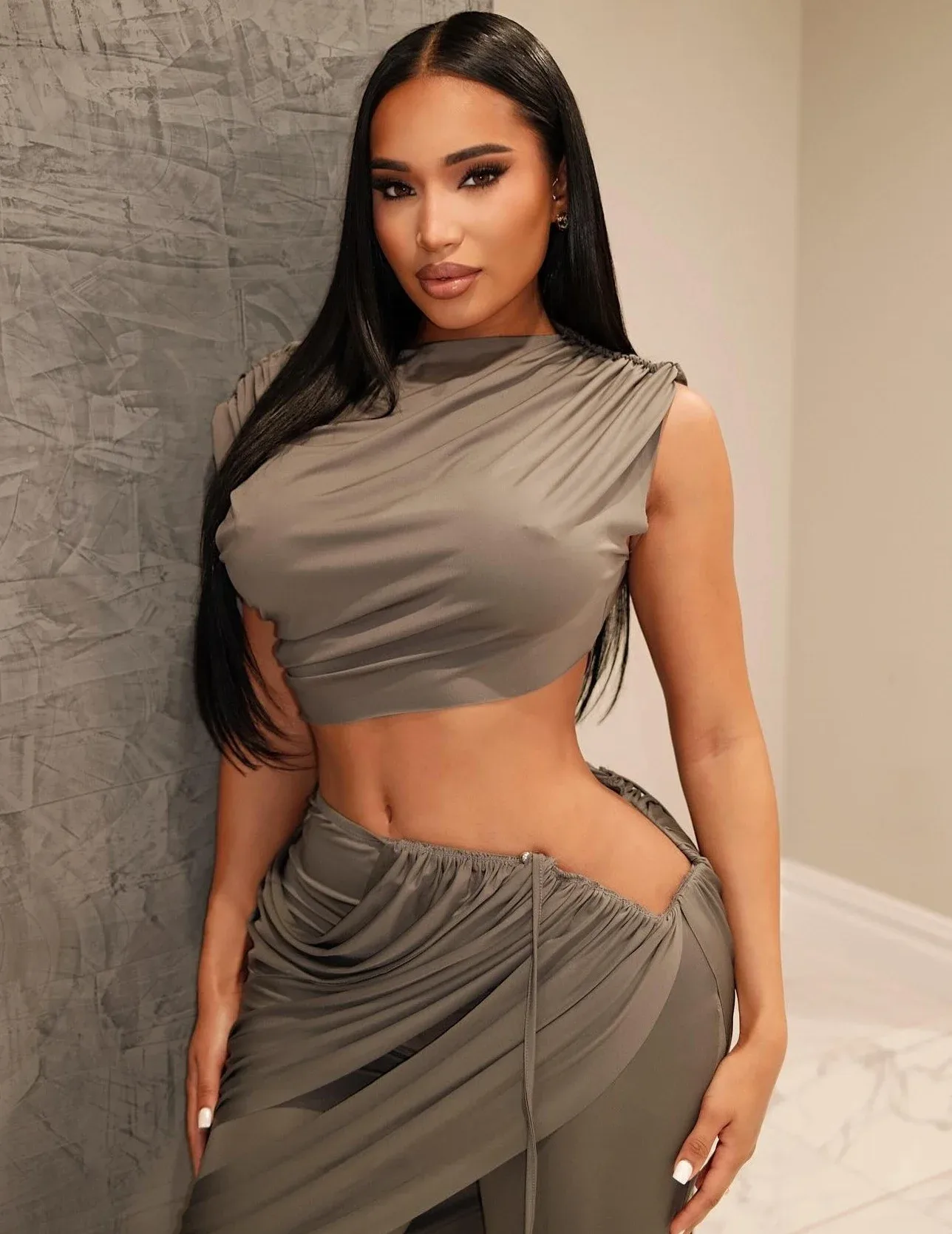 Ashley Ilene photo 13 — American),  (Dominican, Brown