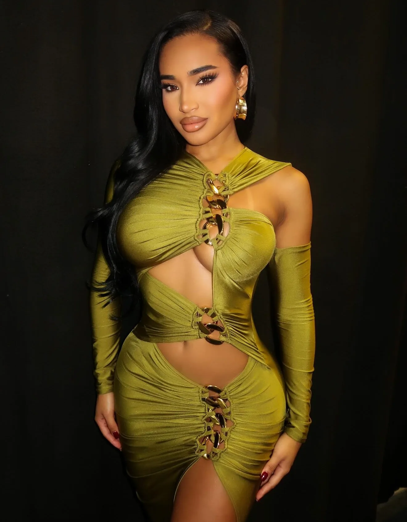 Ashley Ilene photo 16 — Brown, Mixed-race (primarily Black)