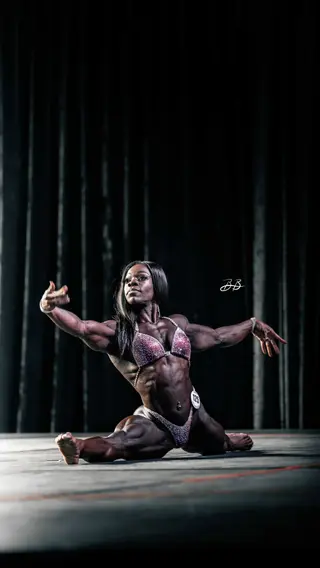 Ashley Jones (Fitness) photo 7 — Muscular, Brown