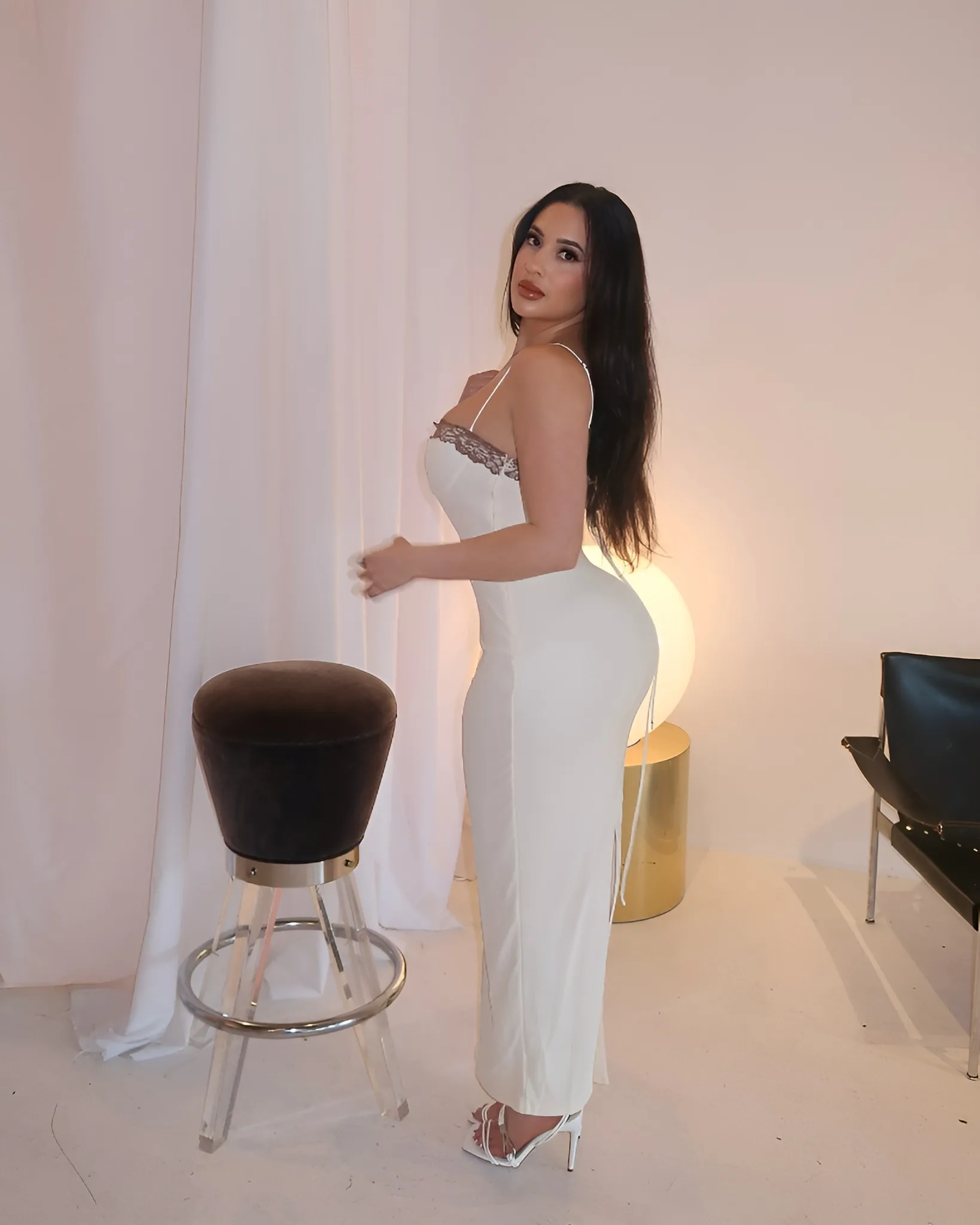 Ashley Rosas photo 2 — Black, BBW