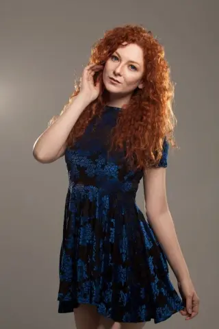 Ashlynne Dae photo 3 — Slim, Blue