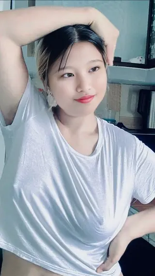 Asian Angel photo 7 — Auburn, Brown