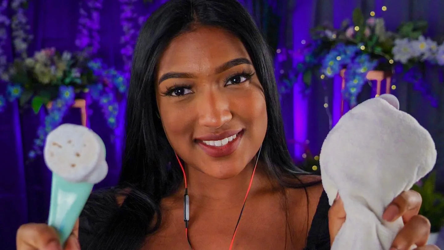 ASMR Jas photo 15 — Average, Brown