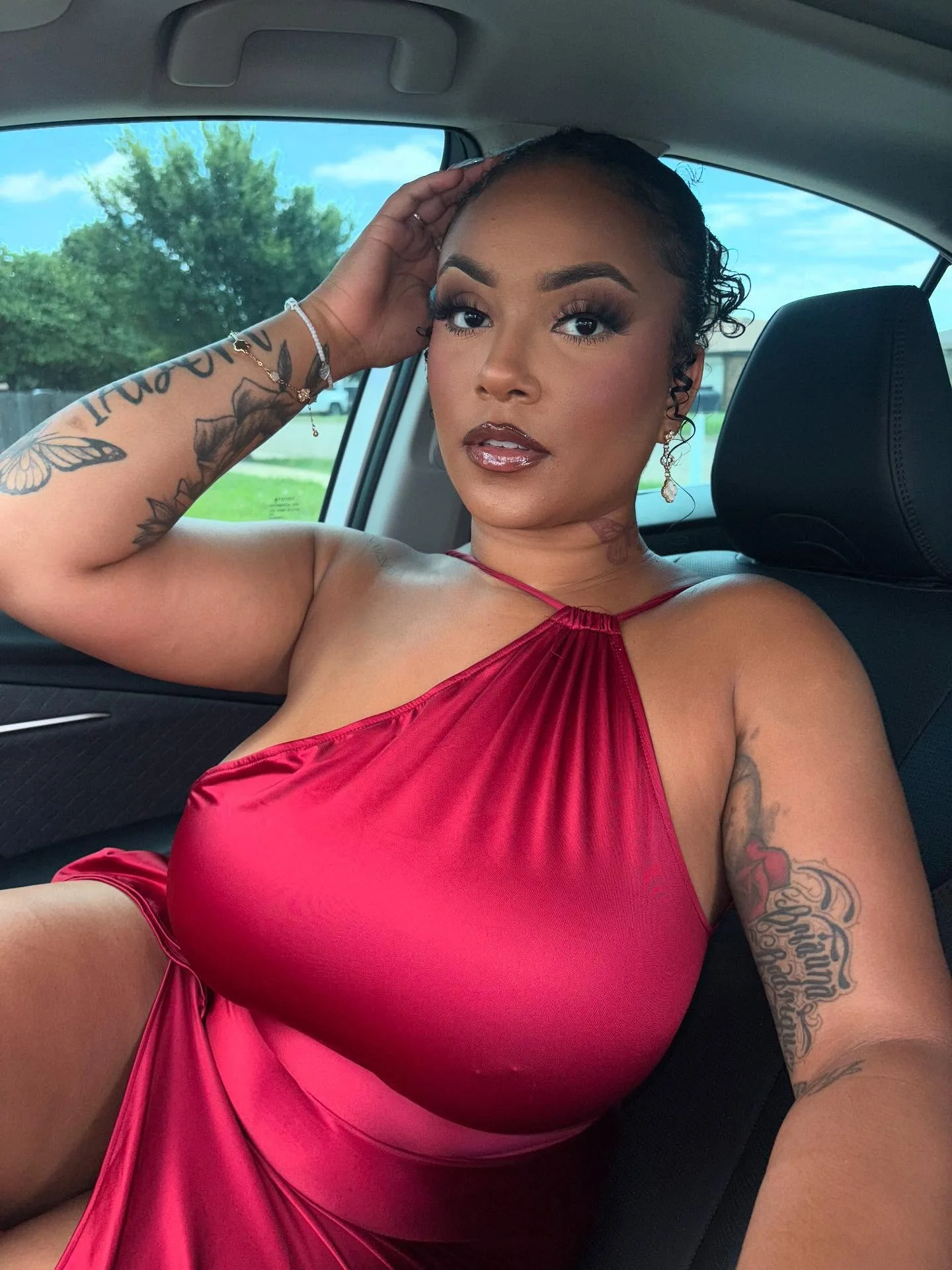 Aspen Mitchell photo 7 — Brown, Model