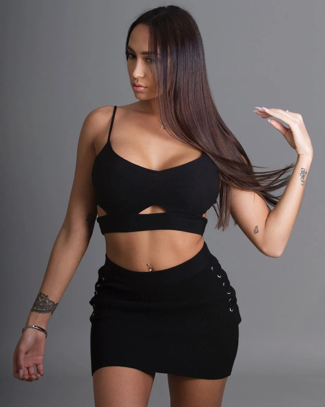 Astrid Nelsia photo 24 — Model, Reality TV Star, French),  (Vietnamese