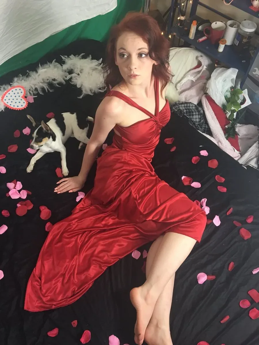 Athena Rayne photo 14 — Auburn, Slim