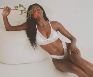 Audrey Kano photo 14 — Black, Slim