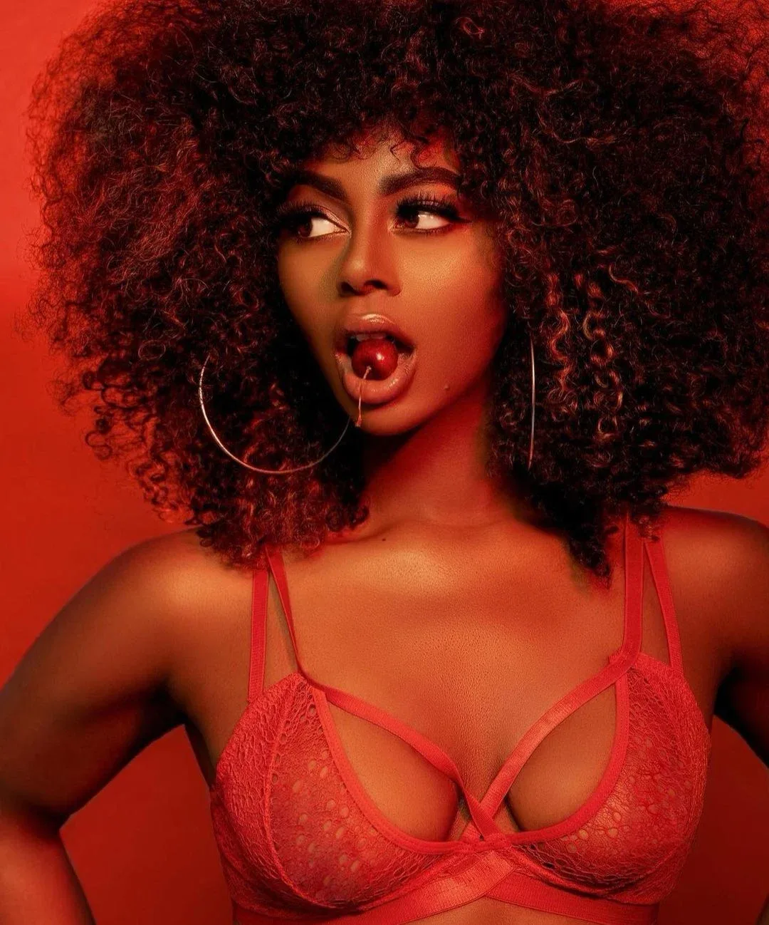 Aujene Butler photo 8 — Black, Slim