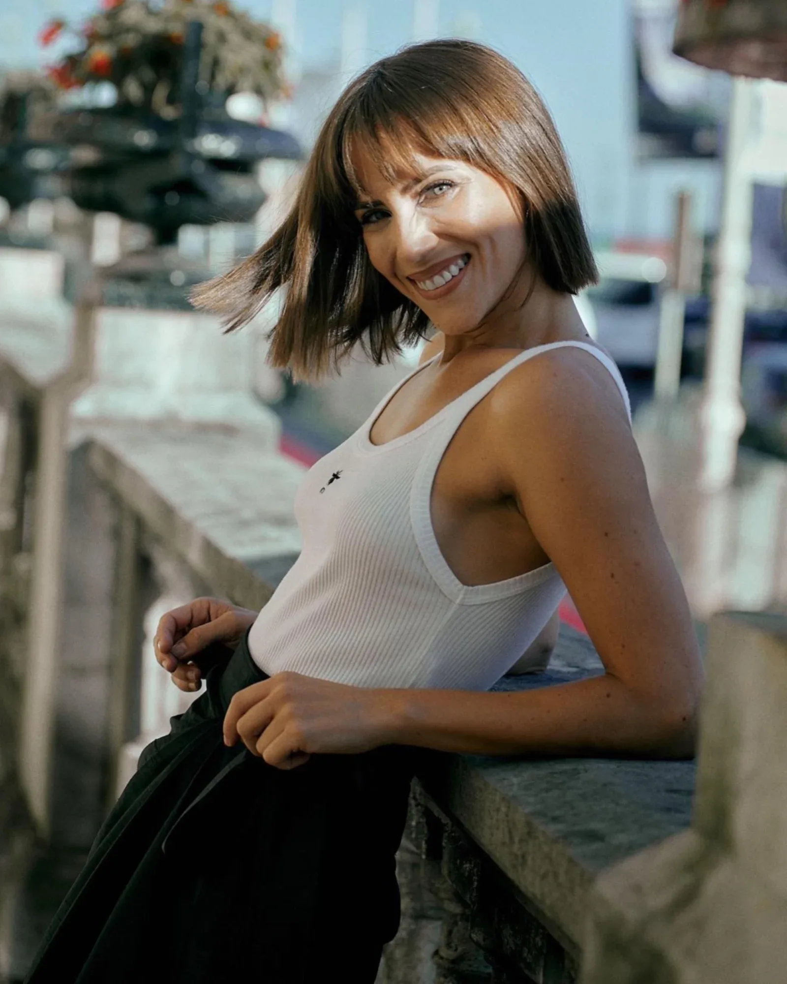 Aura Garrido photo 15 — Slim, Green
