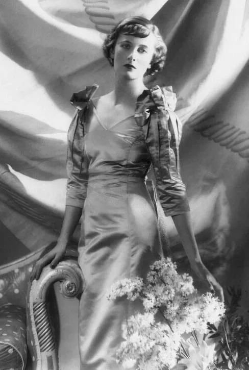 Baba Beaton — Business Woman, English
