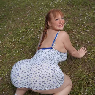 Bambi Doe photo 11 — Caucasian, Camgirl, Glamour Model