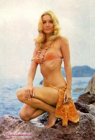 Barbara Bouchet photo 4 — Blue, Caucasian