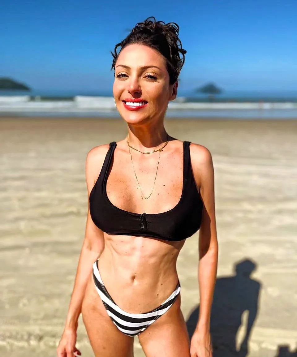 Barbara Jankavski photo 5 — Brazilian, Slim