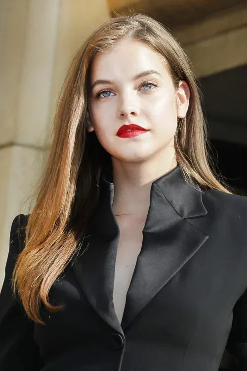 Barbara Palvin photo 10 — Blue, Caucasian