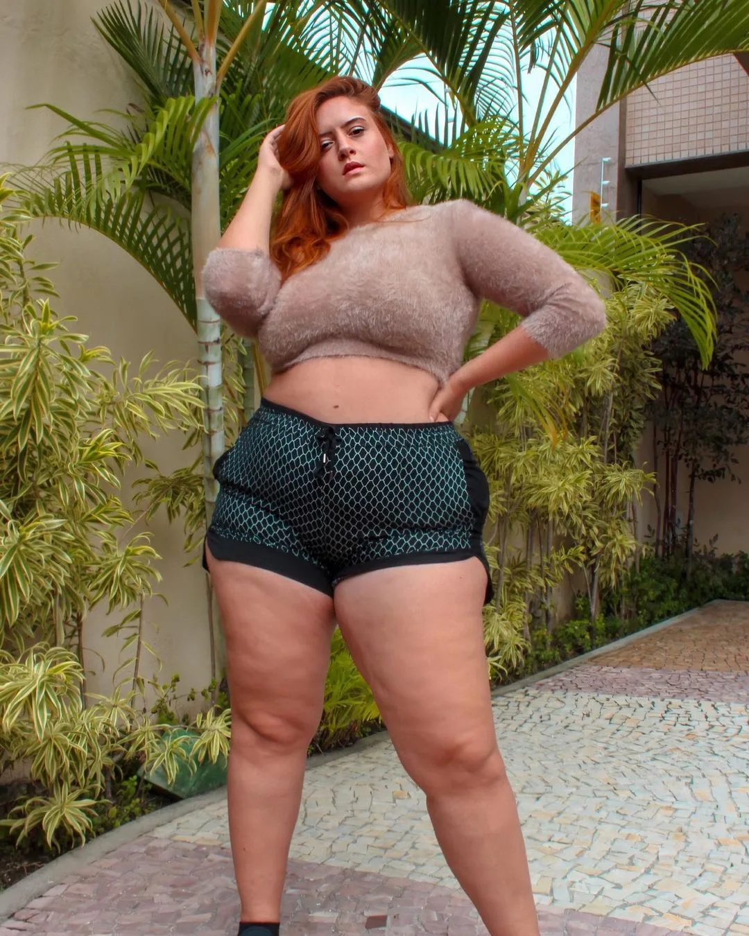 Beatriz Lobato photo 10 — Plus Size Model, Brazilian