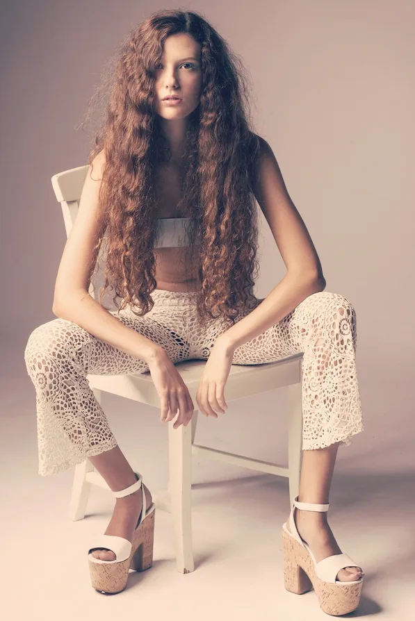 Becca Quinn photo 14 — Brown, Slim