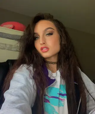 Beebee ASMR photo 14 — Black, Slim