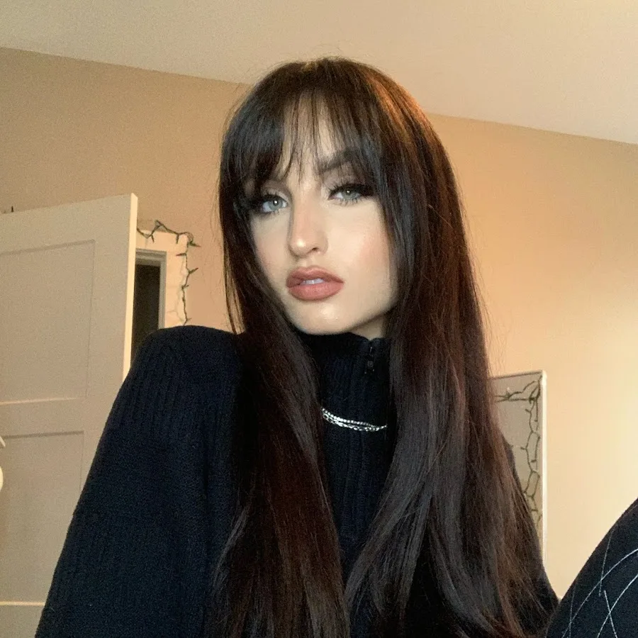 Beebee ASMR photo 18 — ASMR Star, Cosplayer, YouTuber, American