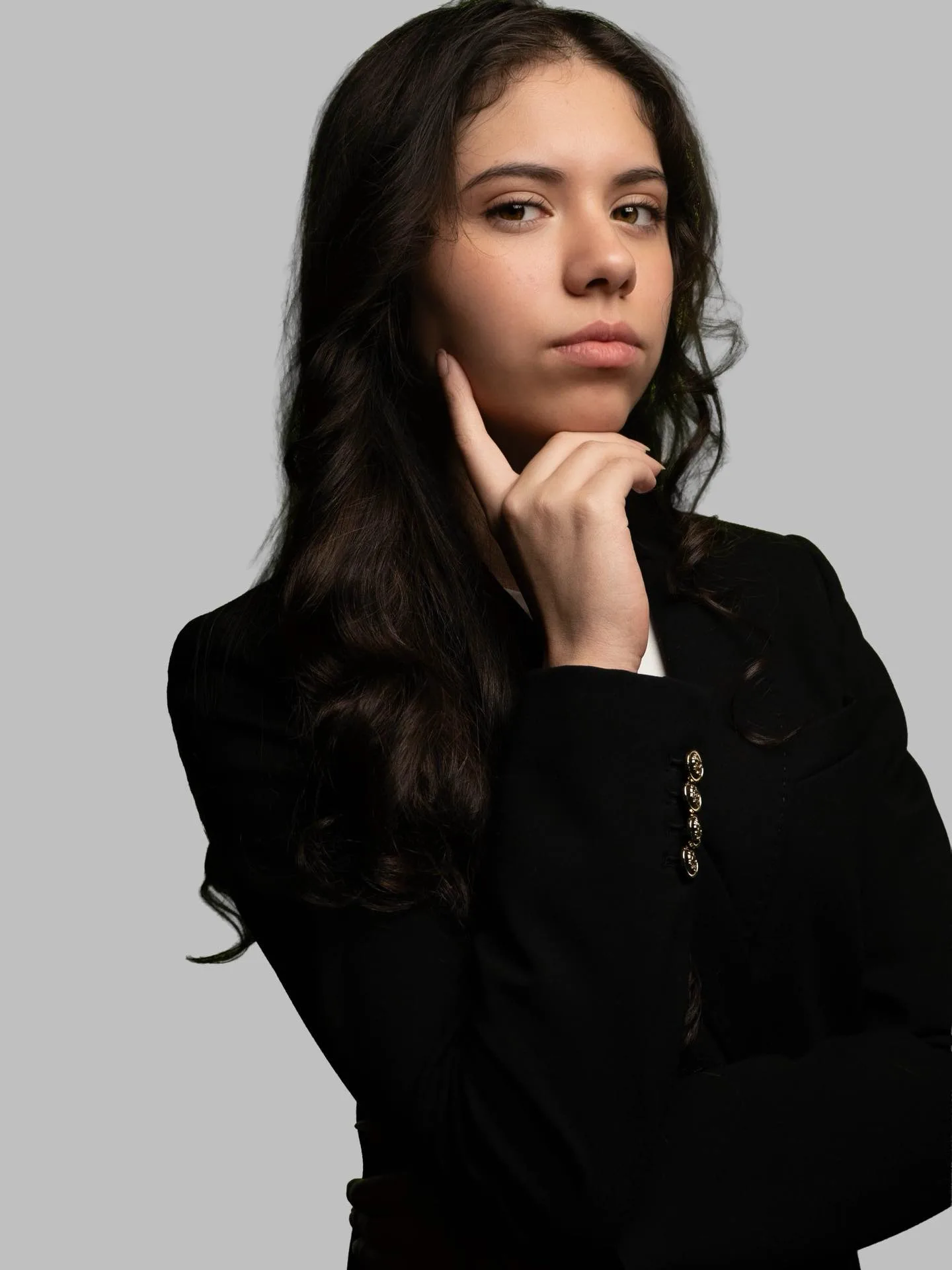 Bella Vantes photo 2 — Slim, Brown