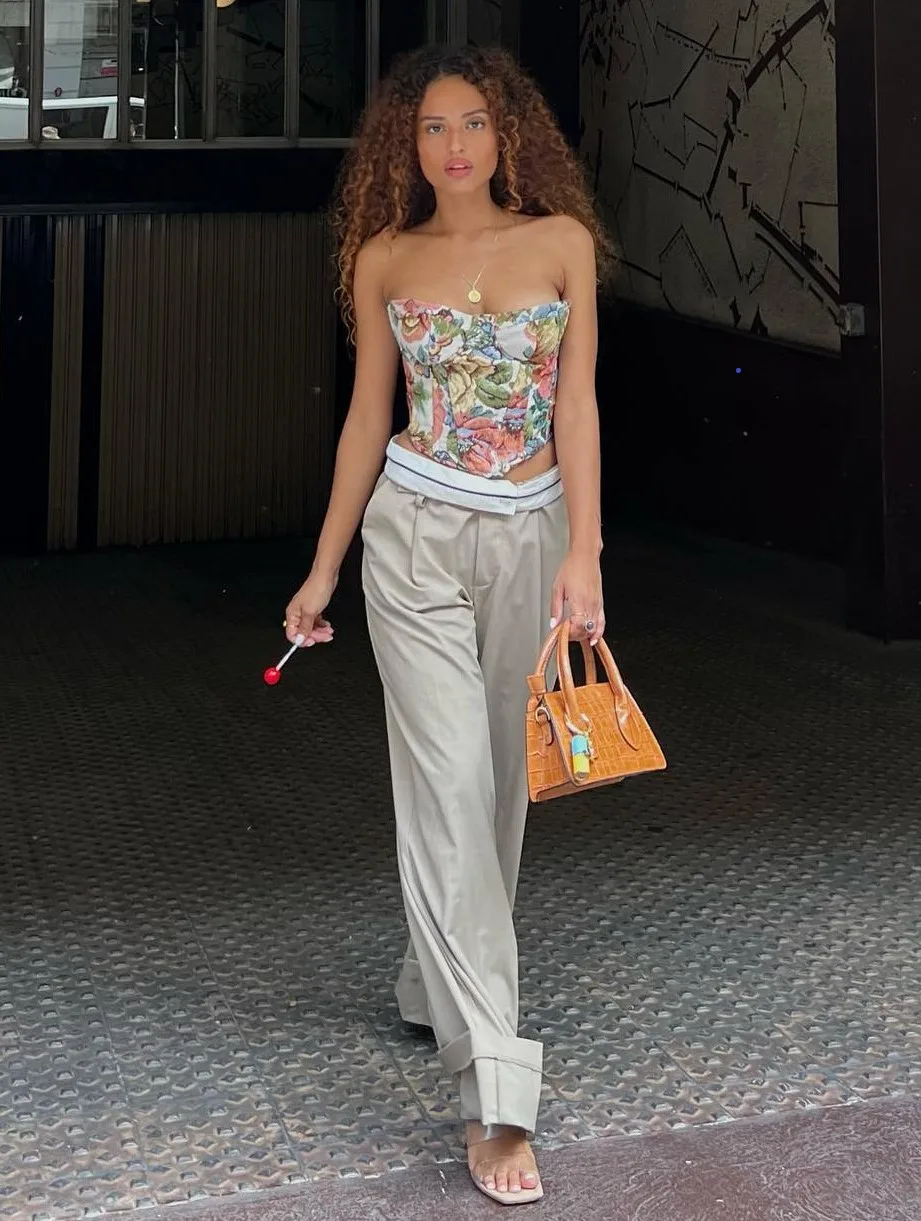 Betsa Bermudez photo 12 — TikTok Star, YouTuber, Nicaraguan),  (Spanish